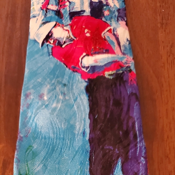 Richard Wallich Golf Tie - Picture 2 of 3